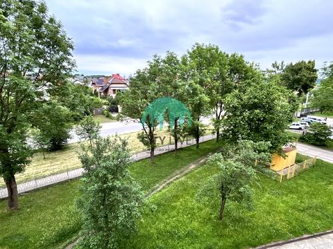 квартира за адресою Тролейбусна вул., 26
