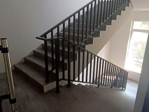 коммерческая по адресу Садовая ул., 31