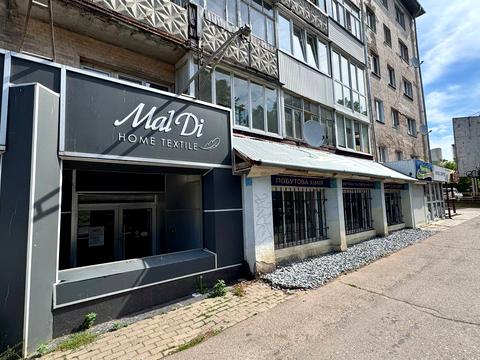 комерційна за адресою Степана Бандери вул., 59