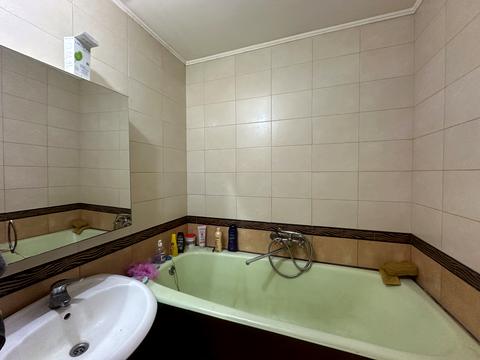 квартира по адресу Червоной Калины просп. (Владимира Маяковского), 8