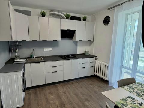 квартира за адресою Зарічанська вул., 9