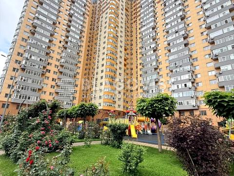 квартира за адресою Юрія Кондратюка вул., 3