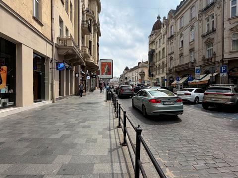 коммерческая по адресу Тараса Шевченко просп., 3
