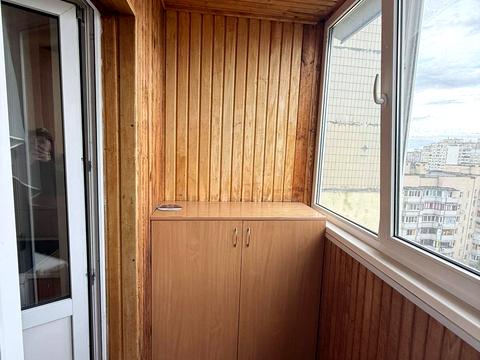 квартира за адресою Ревуцького вул., 17