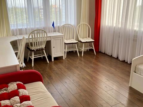 квартира за адресою Будівельників вул., 11