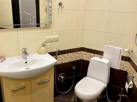 квартира за адресою Будівельників вул., 11