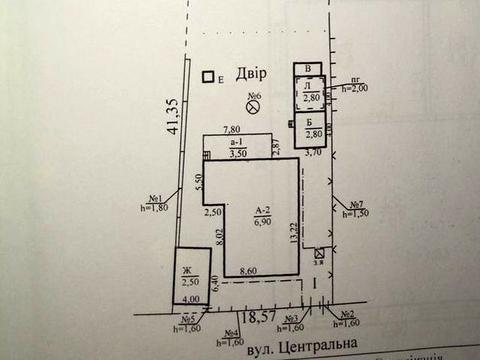 дом по адресу Центральна, 42