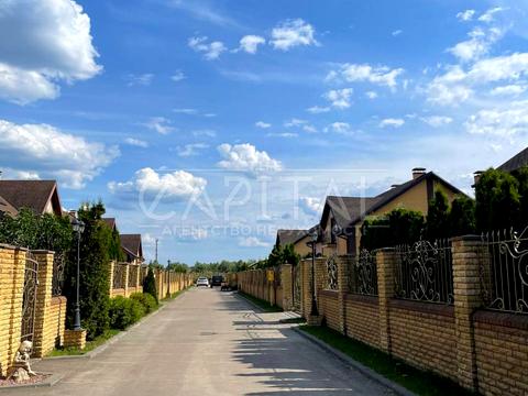будинок за адресою Розкішна