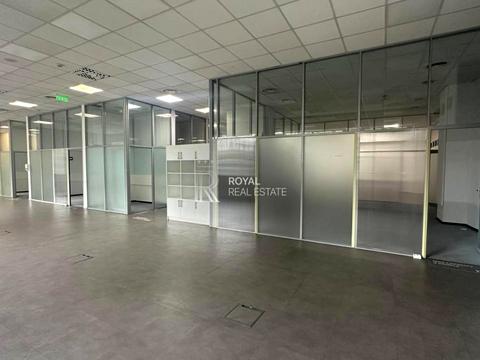 комерційна за адресою Київ, Володимирська вул., 101