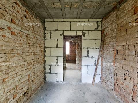 дом по адресу Центральна, 42