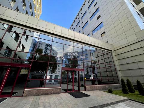 комерційна за адресою Київ, Володимирська вул., 101