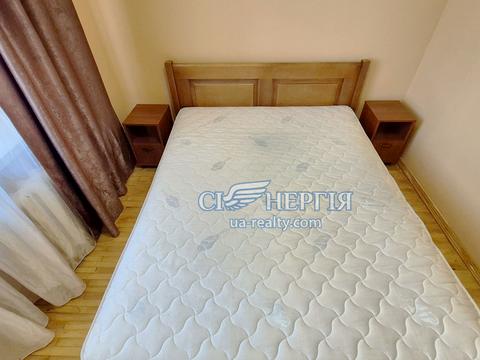 квартира по адресу Феодосийская ул., 4
