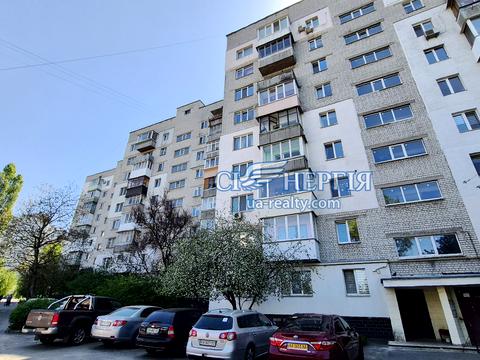 квартира по адресу Феодосийская ул., 4