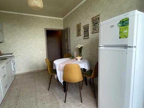 квартира за адресою Зарічанська вул., (Будинок 1)