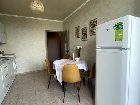 квартира за адресою Зарічанська вул., (Будинок 1)