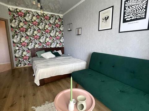 квартира за адресою Зарічанська вул., (Будинок 1)
