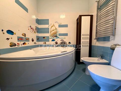 квартира за адресою Володимира Івасюка просп. (Героїв Сталінграду), 6