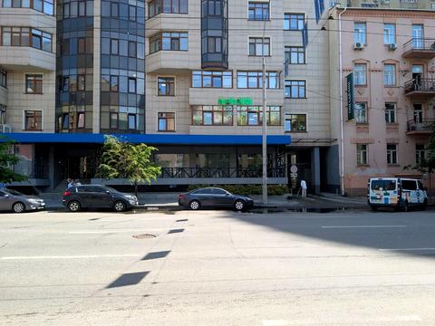 коммерческая по адресу Антоновича ул. (Горького), 103
