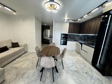 квартира за адресою Злуки просп., 7
