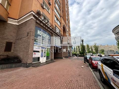 коммерческая по адресу Владимира Ивасюка просп. (Героїв Сталінграду), 8