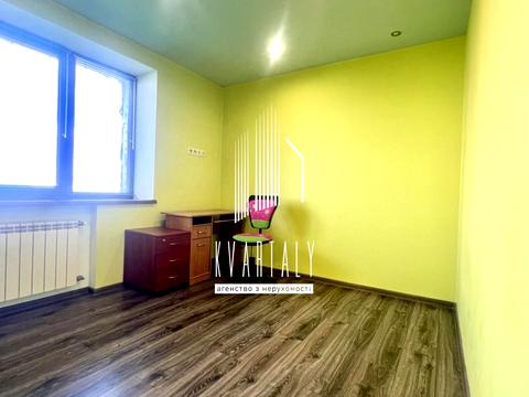 квартира за адресою Стратегічне шосе (Науки), 17