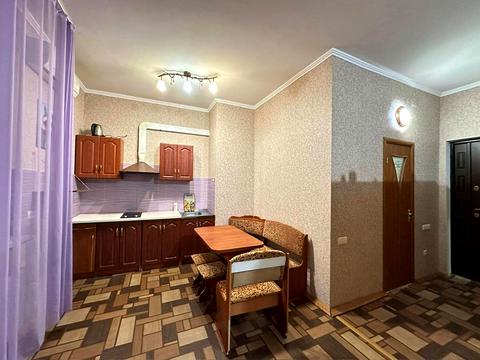 квартира за адресою Перлинна вул., 5