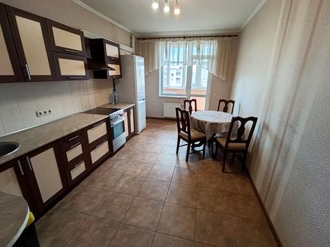квартира по адресу Драгоманова ул., 40-Ж