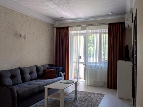 квартира за адресою Довженка вул., 8а