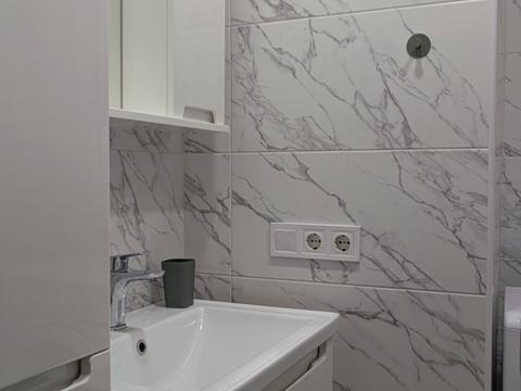 квартира за адресою Довженка вул., 8а