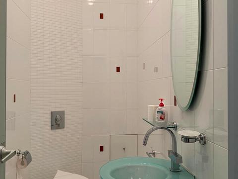 квартира по адресу Черноморская ул., 1