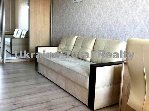 квартира за адресою Академіка Заболотного вул., 78