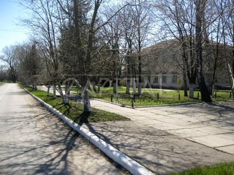 комерційна за адресою Кагарлик, вул. Комунарська, 10