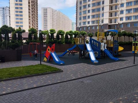 квартира за адресою Одеса, Перлинна вул., 8