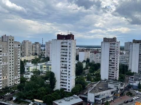 квартира по адресу Киев, Александра Мишуги ул., 8