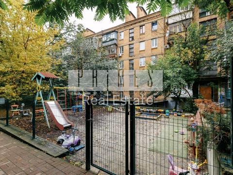 коммерческая по адресу Дмитриевская ул., 82