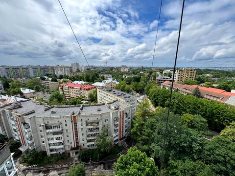 квартира по адресу Листопадная ул., 16