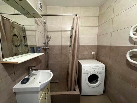 квартира по адресу Листопадная ул., 16