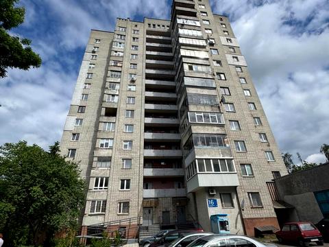 квартира по адресу Листопадная ул., 16