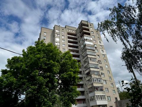 квартира за адресою Листопадна вул., 16