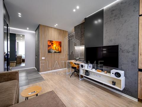 квартира за адресою Салютна вул., 2к7