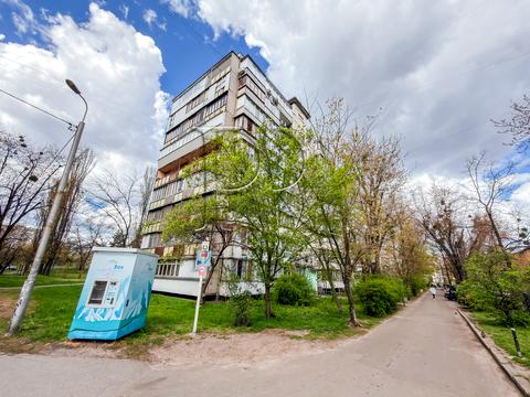 квартира по адресу Ореста Левицкого ул. (Академіка Курчатова), 13