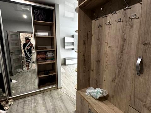 квартира за адресою Роксоляни вул., 43в
