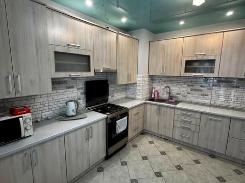квартира за адресою Роксоляни вул., 43в