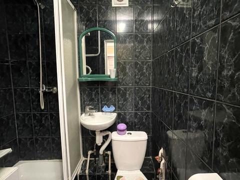 квартира за адресою Богатирська вул., 8