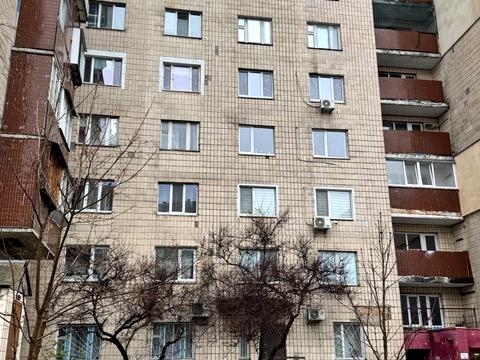 комерційна за адресою Петра Вершигори вул., 9
