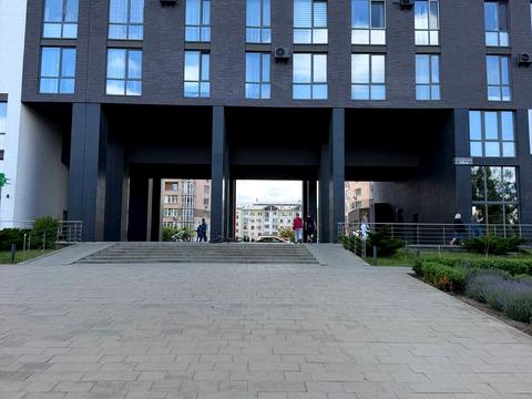 квартира за адресою В'ячеслава Чорновола просп. (), 69а