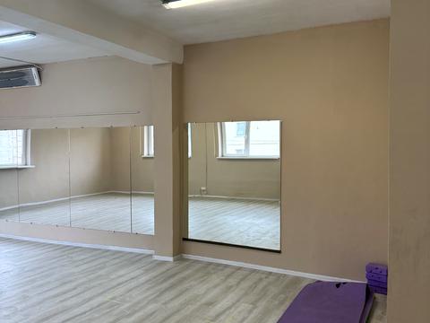комерційна за адресою Полкова вул., 74