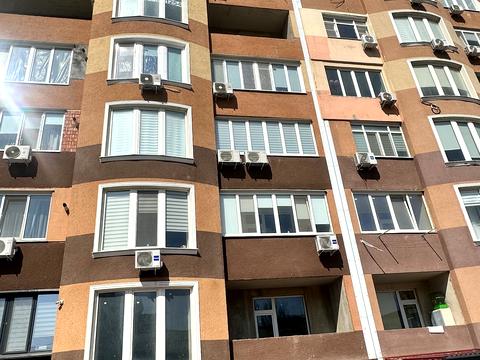 квартира за адресою Зоопаркова вул., 8в