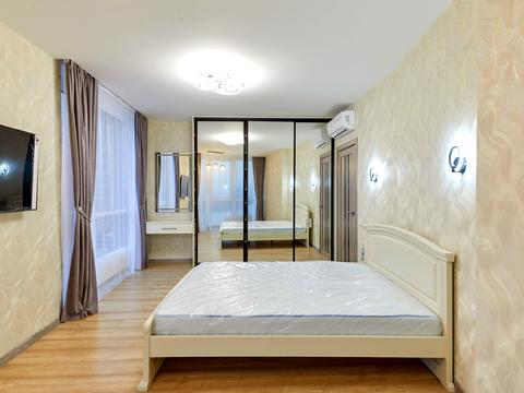 квартира за адресою Дніпровська набережна вул., 15-Д