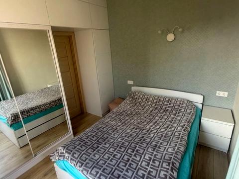 квартира за адресою Докова вул., 15